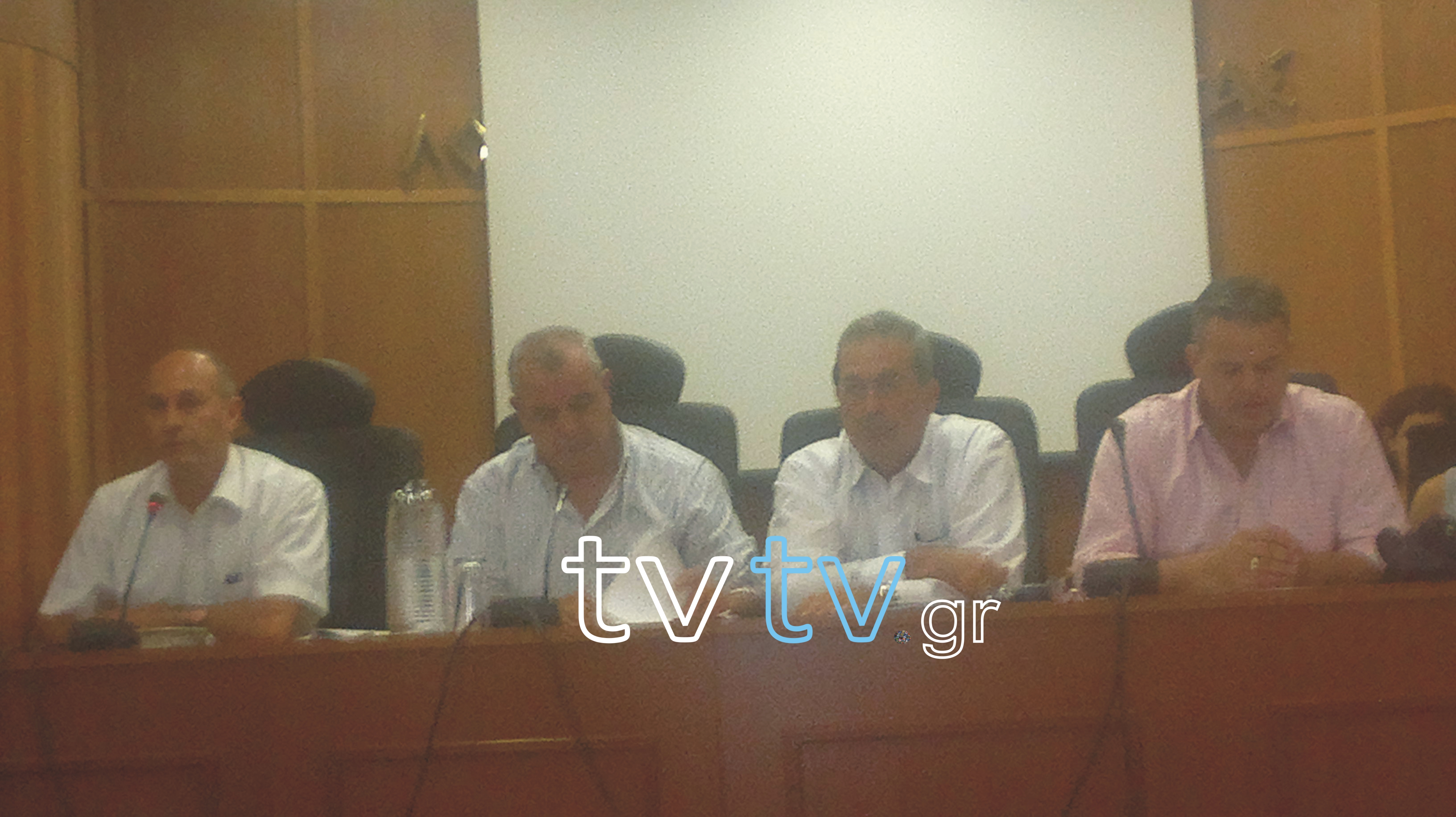 Νέο Προεδρείο Δήμου Λουτρακίου - Αγ. Θεοδώρων Δημοτική αρχή Γ. Γκιώνη
