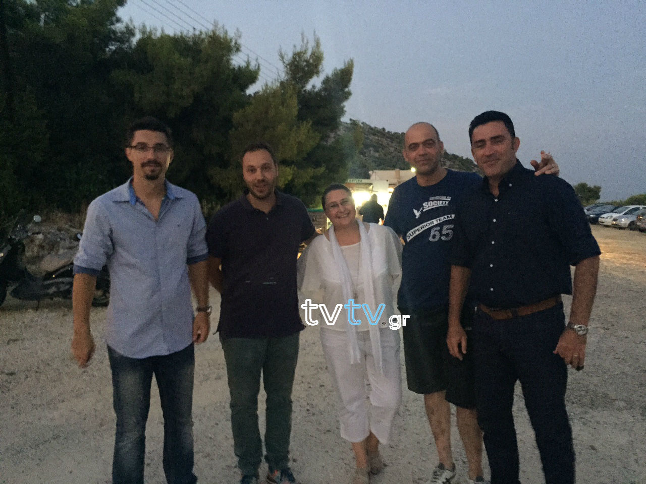 'Αγιοι Θεόδωροι 4