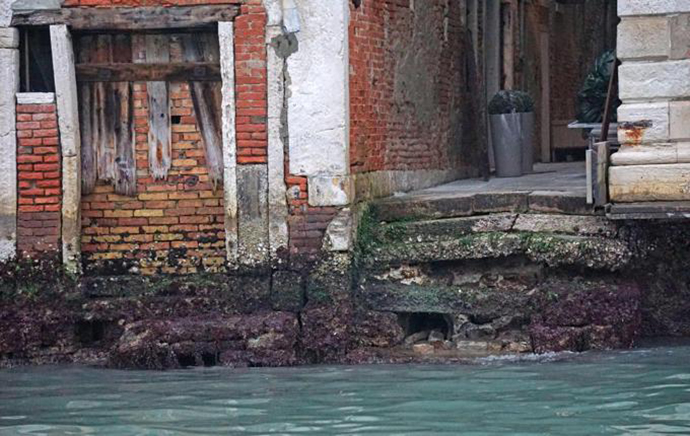 Βενετία - πτώση στάθμης νερού