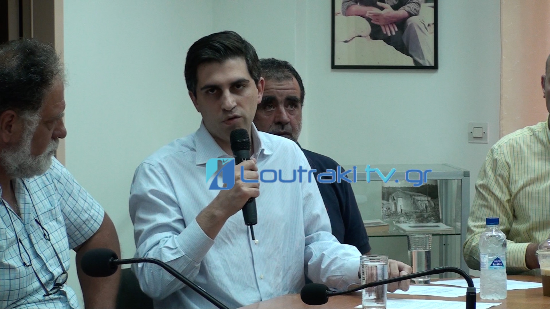 Ψήφισμα για την μη φιλοξενία των προσφύγων στους Αγίους Θεοδώρους όλη η συζήτηση