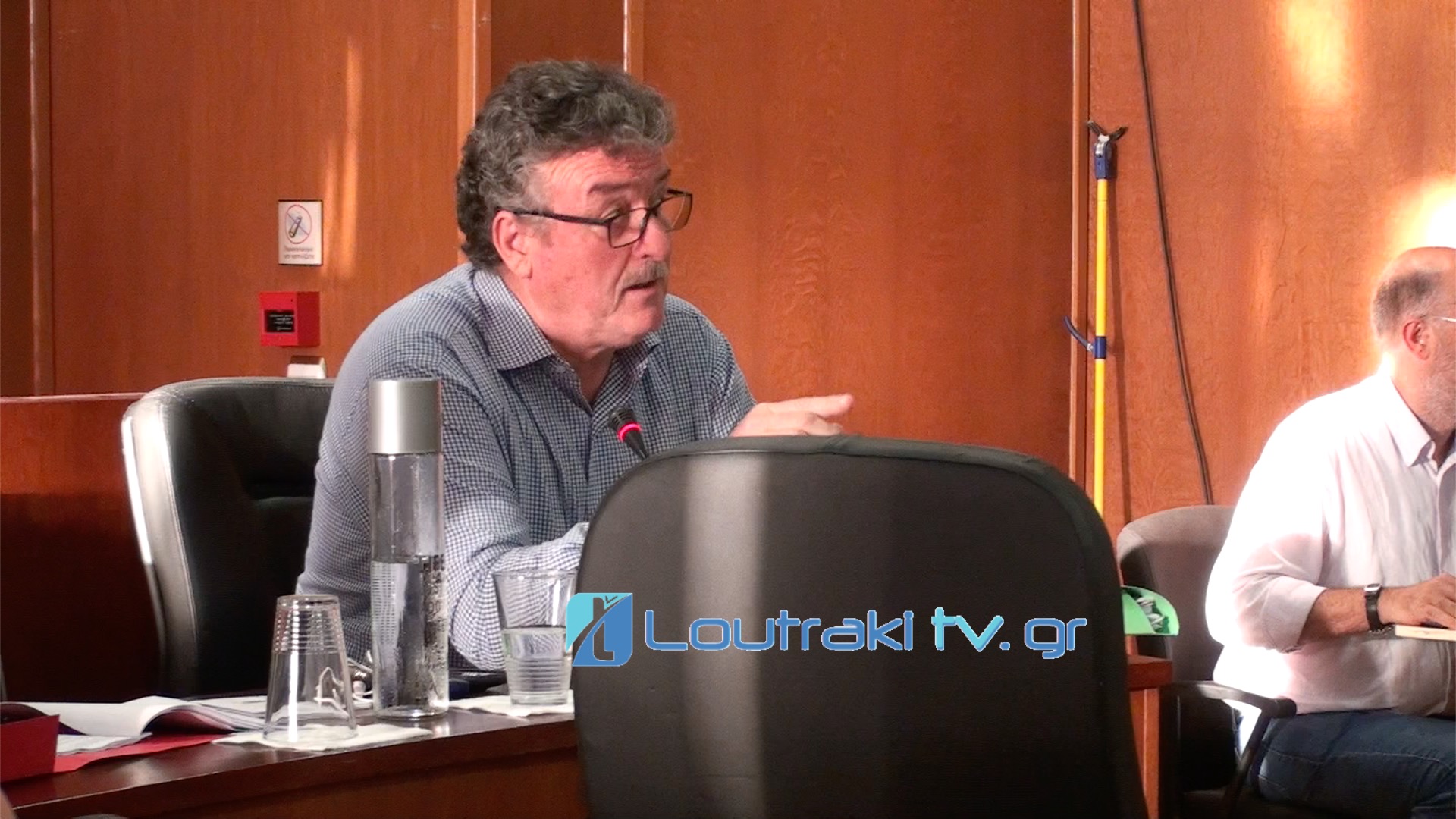 Ο Κώστας Λογοθέτης και οι 5 παροιμίες μέσα σε 1 τοποθέτηση [Video]