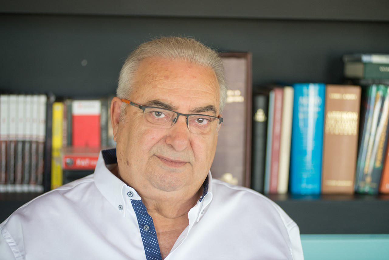 Είκοσι Περαχωρίτες στηρίζουν τον Δημήτρη Βασιλείου και τον συνδυασμό του