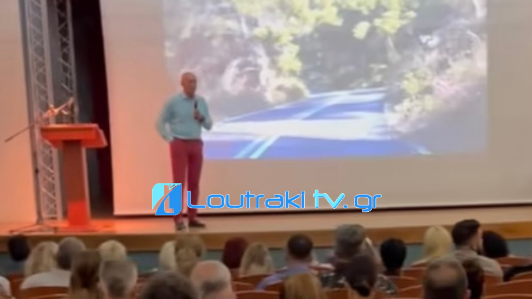 Συνεχίζονται οι εργασίες ασφαλτόστρωσης στην Επαρχιακή Οδό Λουτρακίου - Περαχώρας